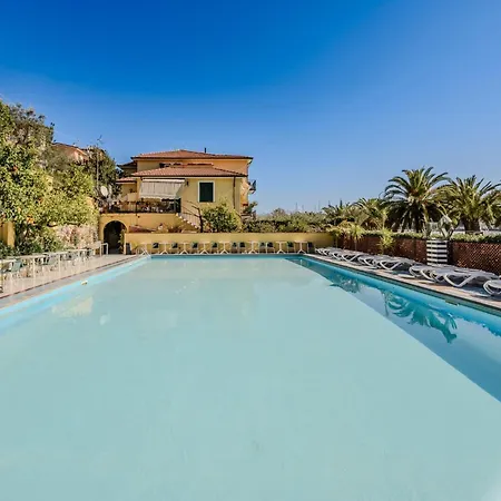 Hotiday Collection - Le Grazie Hotel Porto Venere
