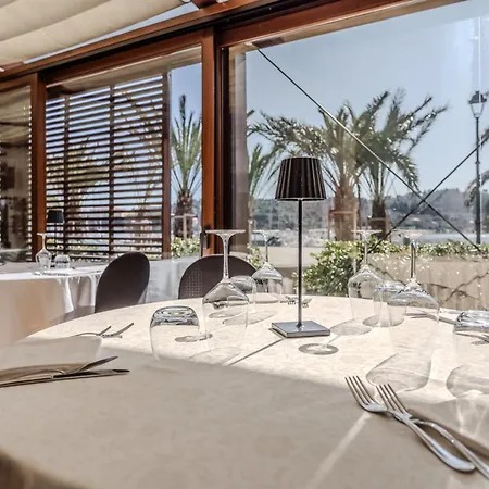 Hotel Hotiday Collection - Le Grazie 3*