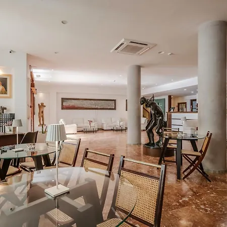 Hotel Hotiday Collection - Le Grazie 3*